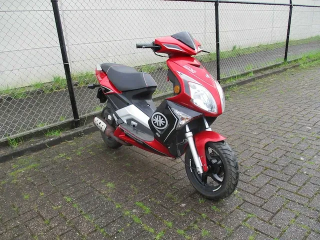 Kreidler - snorscooter - venturi rmc. g sport 2 tact - scooter - afbeelding 4 van  9