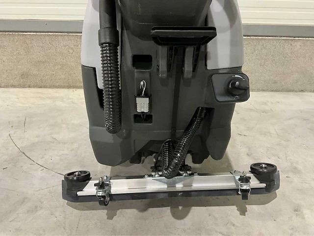 Kremer - 2025 - kr-fl50a - zelfrijdende veegmachine - afbeelding 3 van  17