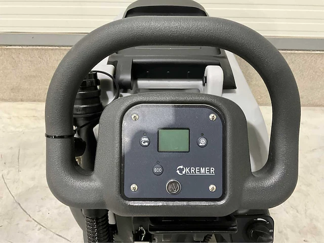 Kremer - 2025 - kr-fl50a - zelfrijdende veegmachine - afbeelding 4 van  17