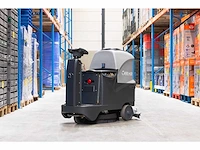 Kremer - 2025 - kr fr 70 - zelfrijdende veegmachine - afbeelding 1 van  19