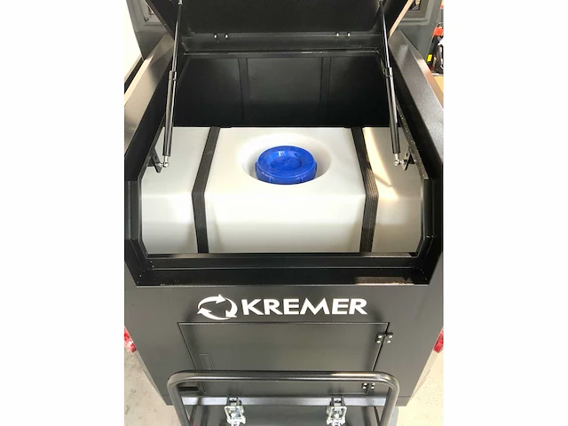 Kremer - 2025 - krs 100 - zelfrijdende veegmachine - afbeelding 13 van  21