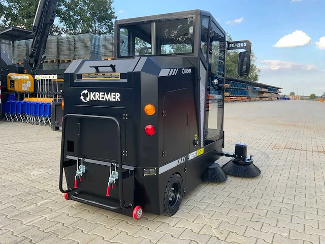 Kremer - 2025 - krs 100 - zelfrijdende veegmachine - afbeelding 23 van  29