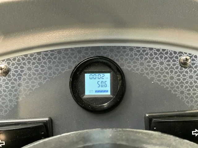 Kremer - 2025 - krs 100 - zelfrijdende veegmachine - afbeelding 25 van  29