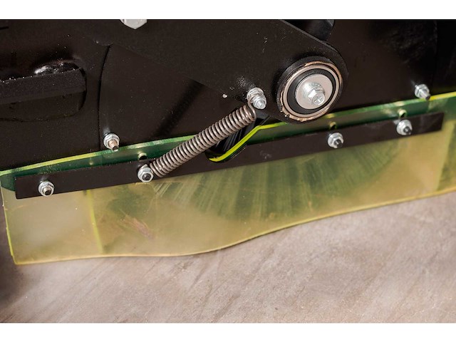 Kremer - 2025 - kryzs4 - zit veegmachine - afbeelding 20 van  21