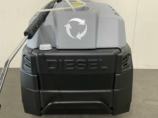 Kremer - kr7300 warm water diesel - hogedrukreiniger - afbeelding 2 van  13