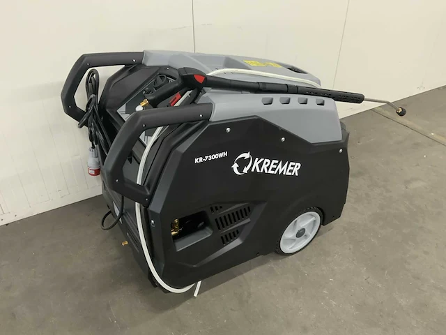 Kremer - kr7300 warm water diesel - hogedrukreiniger - afbeelding 10 van  13