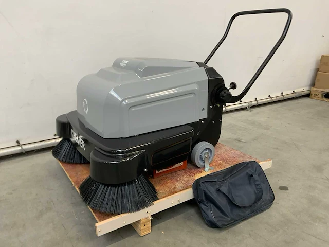Kremer krs30 veegmachine - afbeelding 1 van  7