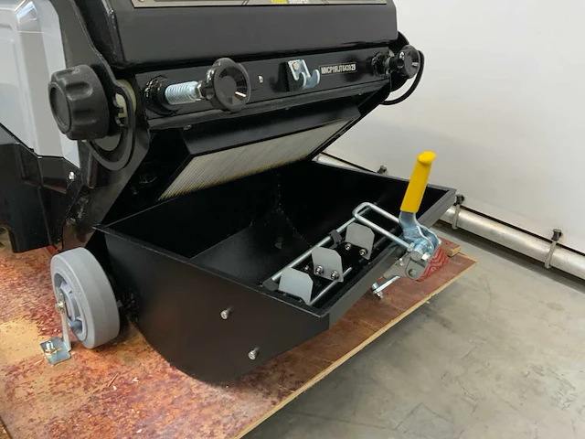 Kremer krs30 veegmachine - afbeelding 5 van  7