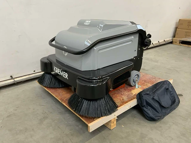 Kremer krs30 veegmachine - afbeelding 7 van  7