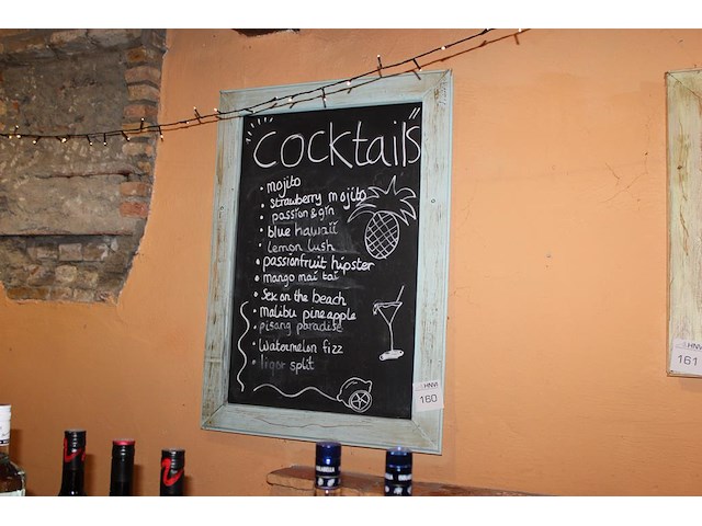 Krijtbord. afmeting 65 x 90 cm. - afbeelding 2 van  2