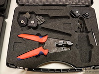 Krimptang in koffer & lege koffers (2 stuks) - afbeelding 2 van  8