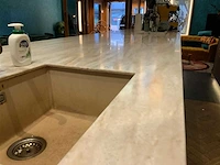 Krion by zw interior - bar taj mahal look - afbeelding 4 van  15