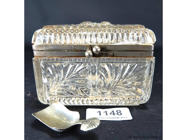 Kristallen suikerpot met schep met montuur - afbeelding 2 van  5