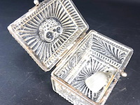 Kristallen suikerpot met schep met montuur - afbeelding 4 van  5