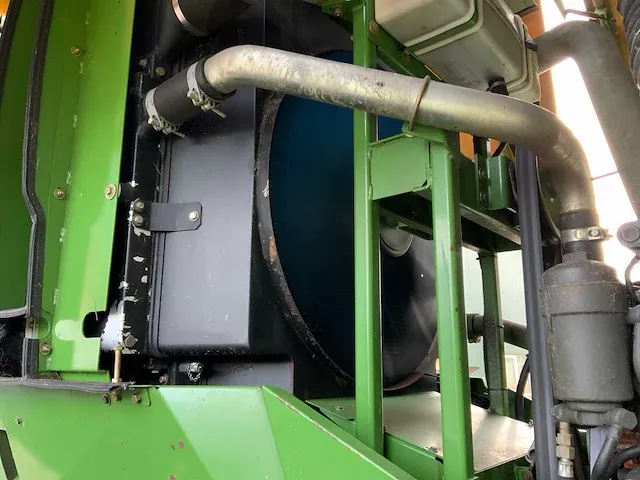 Krone big m 400 maaimachine - afbeelding 32 van  58