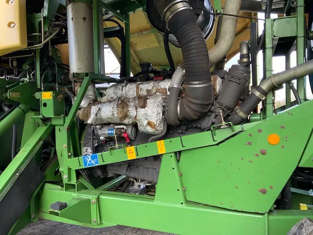 Krone big m 400 maaimachine - afbeelding 37 van  58