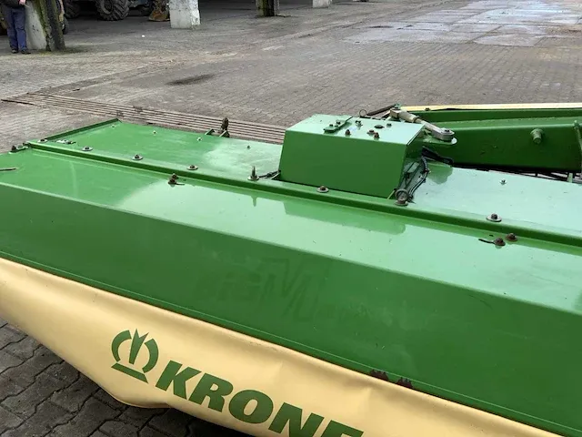 Krone big m 400 maaimachine - afbeelding 42 van  58