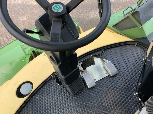 Krone big m 400 maaimachine - afbeelding 50 van  58