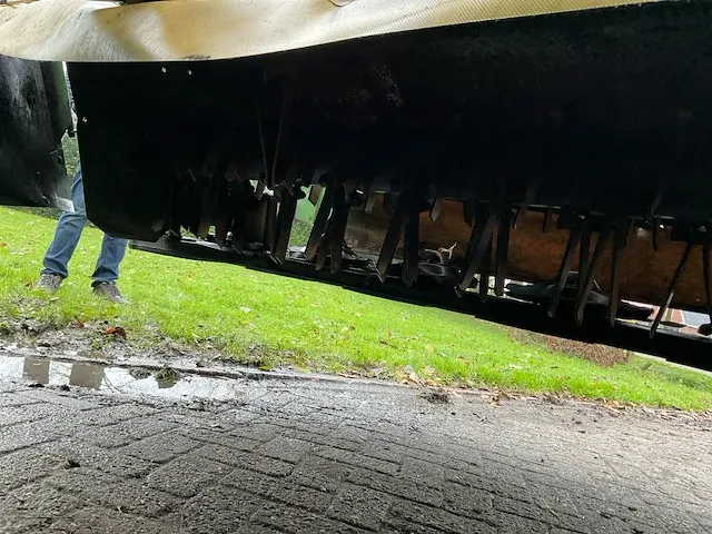 Krone big m 400 zelfrijdende maaier - afbeelding 12 van  53