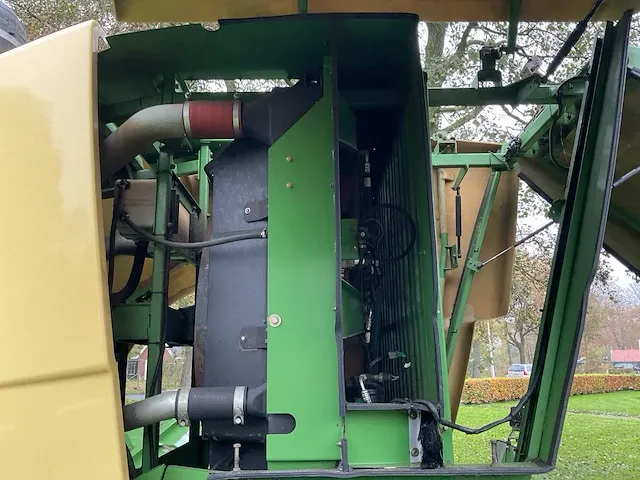 Krone big m 400 zelfrijdende maaier - afbeelding 51 van  53