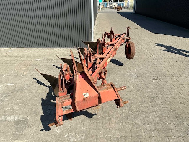 Krone fidux 140/4 ploeg 4 schaar - afbeelding 2 van  7
