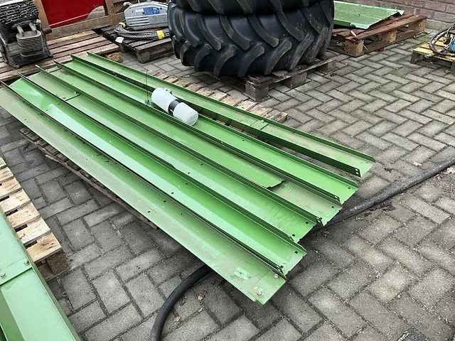 Krone opbouw silagewagen - afbeelding 2 van  4