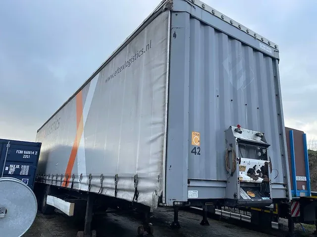 Krone tautliner oplegger - afbeelding 1 van  15