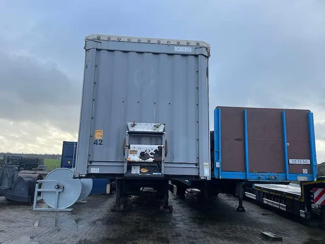 Krone tautliner oplegger - afbeelding 8 van  15