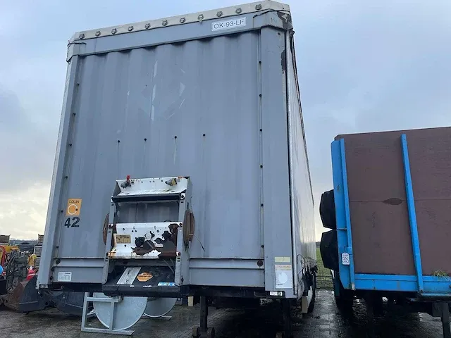 Krone tautliner oplegger - afbeelding 9 van  15
