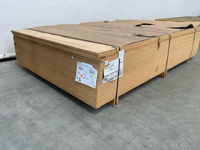 Kronospan decoratieve spaanplaat 2800x2070x19mm (24x) - afbeelding 1 van  6