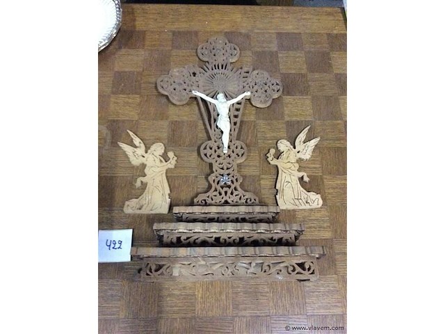 Kruisbeeld figuratief - afbeelding 1 van  3