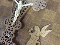 Kruisbeeld figuratief - afbeelding 2 van  3