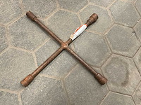 Kruissleutel - afbeelding 2 van  2