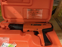 Kruitschiethamer in koffer, spit, p230 - afbeelding 2 van  4