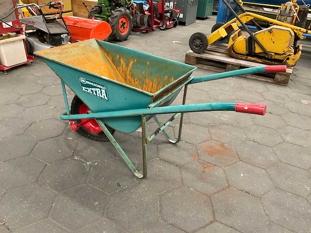 Kruiwagen - afbeelding 1 van  5