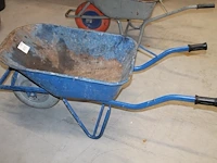 Kruiwagen. - afbeelding 1 van  2