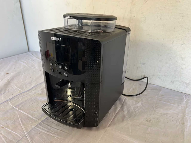 Krups essential ea8150 volautomatische espressomachine - afbeelding 4 van  4