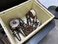 Kryle - vmc 500 b - cnc freesmachine - 1990 - afbeelding 8 van  17