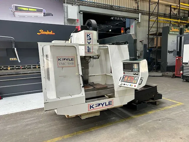 Kryle - vmc 500 b - cnc freesmachine - 1990 - afbeelding 11 van  17