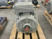 Ksb 30kw elektromotor - afbeelding 3 van  8