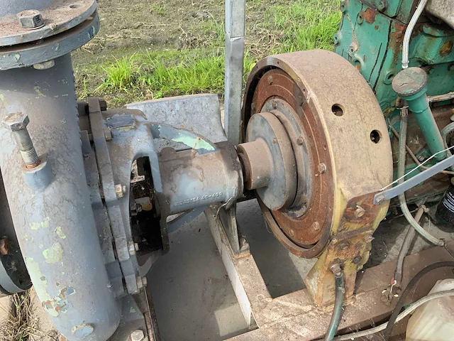 Ksb beregeningspomp met daf 825 dieselmotor - afbeelding 11 van  30