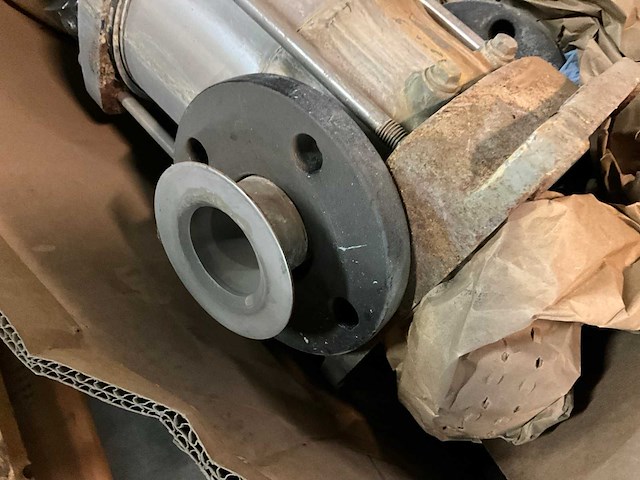 Ksb movitec vf 15/4 c verticale meertrapscentrifugaalpomp - afbeelding 5 van  8