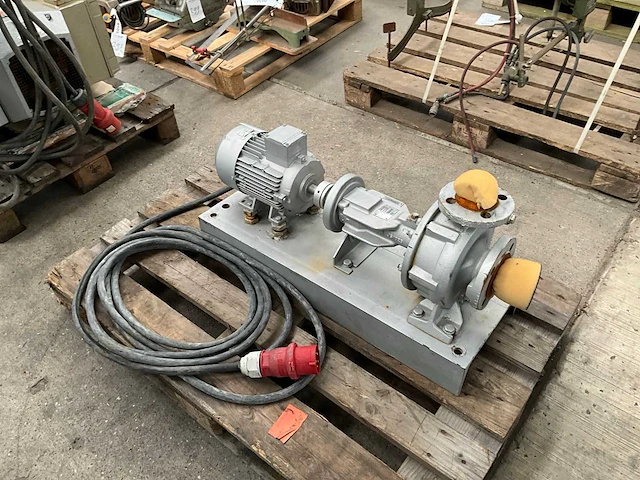 Ksb waterpomp - afbeelding 4 van  6