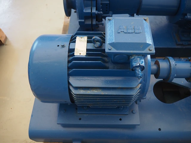 Ksb - afbeelding 5 van  9