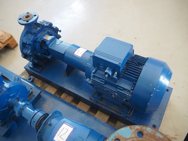 Ksb - afbeelding 4 van  9