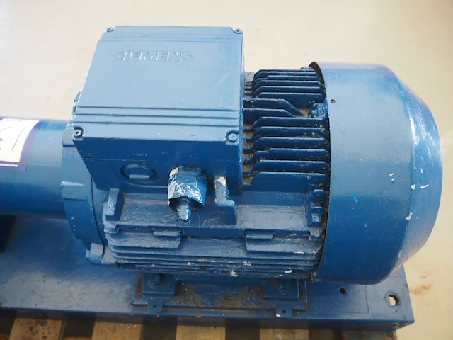 Ksb - afbeelding 5 van  9