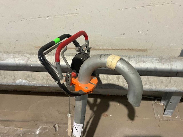 Kt kunzle & tasin scorpion parketschuurmachine - afbeelding 8 van  10