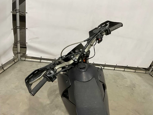 Ktm - enduro - 640 lc4 - motorfiets - afbeelding 7 van  18