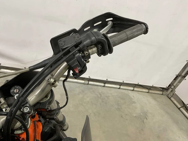 Ktm - enduro - 640 lc4 - motorfiets - afbeelding 9 van  18