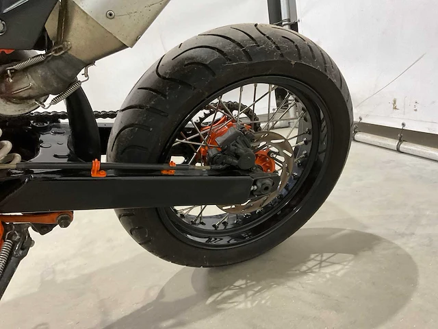 Ktm - enduro - 640 lc4 - motorfiets - afbeelding 18 van  18